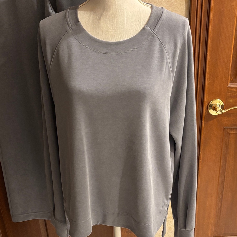 Athleta Slate Blue Sweatshirt/Pants Set, Sz M, L - Picture 2 of 16